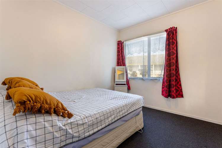 2/9 Ireland Place Ranui_6
