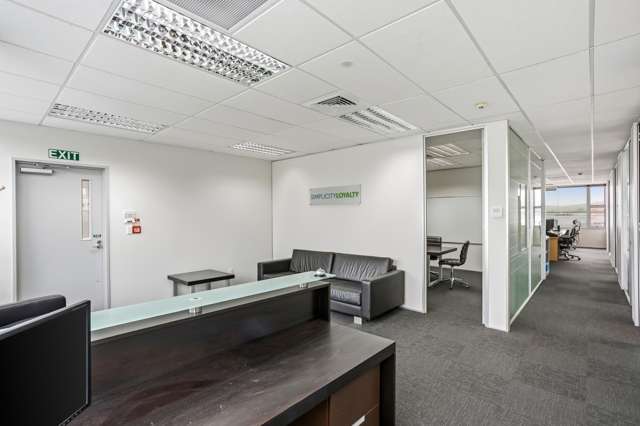 G4/27-29 William Pickering Drive Albany_3