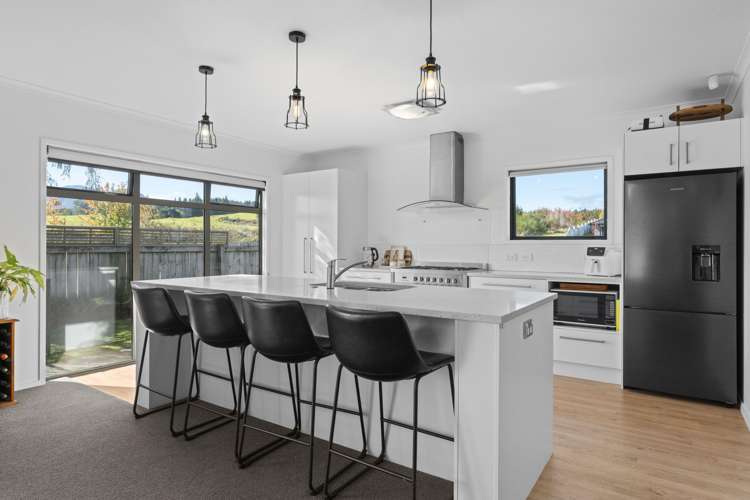 17 Windsor Street Richmond Heights_5