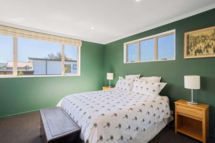 6 Evesham Lane Springlands_19