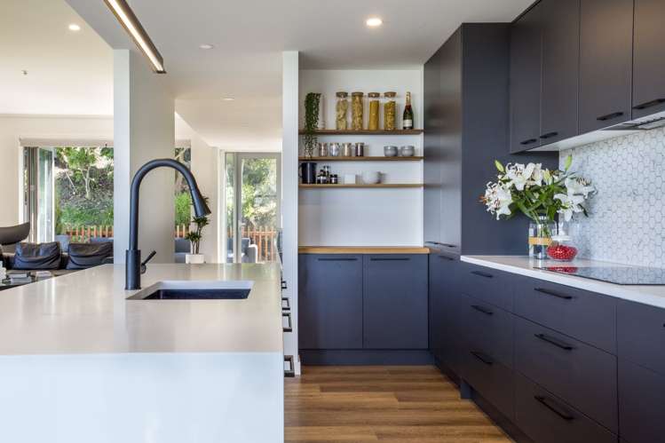 8d Huka Road Birkenhead_8