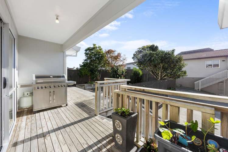 1/144 Bradbury Road Botany Downs_17