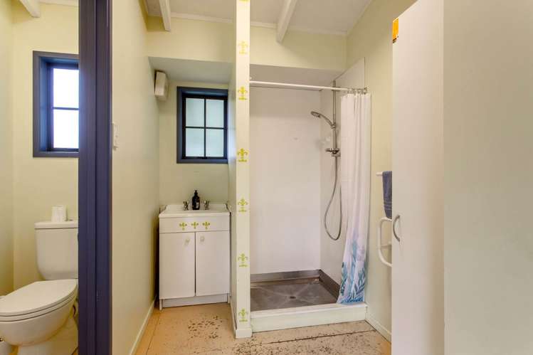 51 Awaroa Road Helensville_12