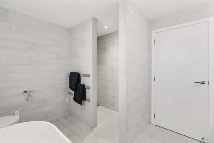 33a Marine Parade Mount Maunganui_18