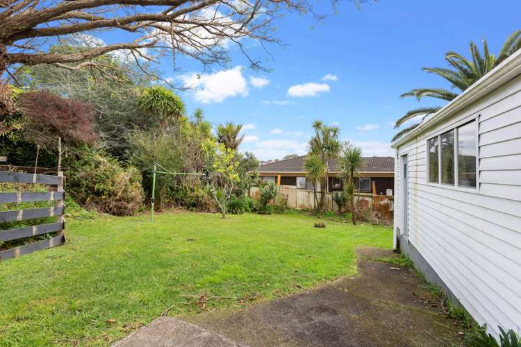 8 Jenelin Road Glendene_3