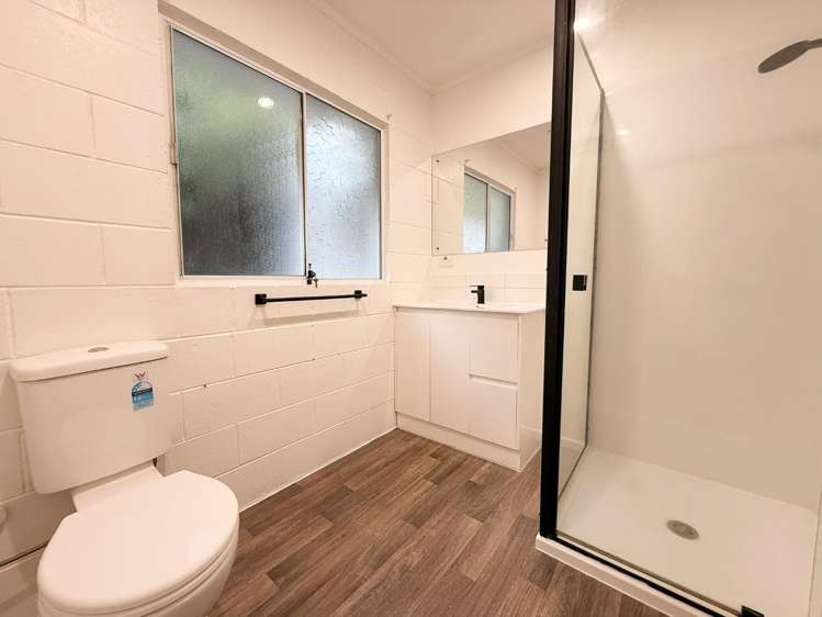 2/232 Rifle Range Road 11210_9