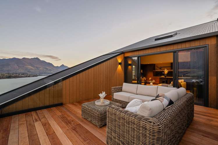 24A Angelo Drive Queenstown_6