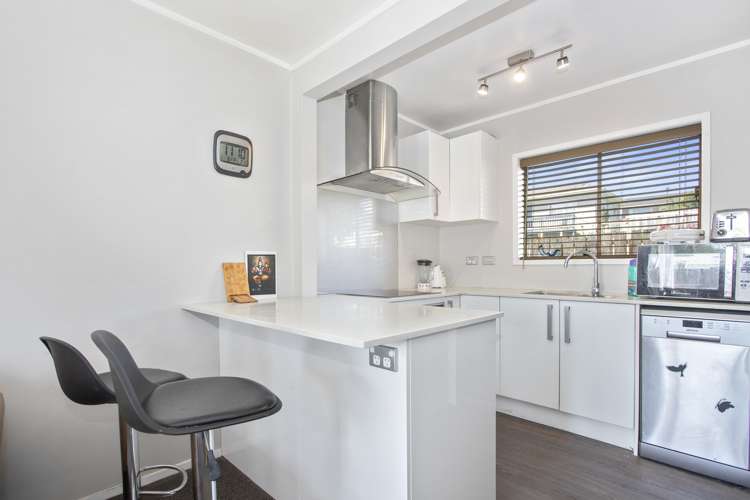 4/18 Seabrook Avenue New Lynn_5