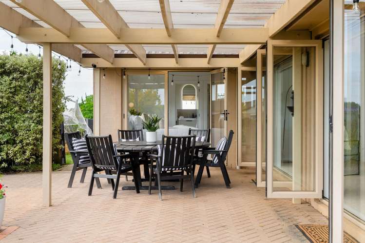 122 Rototuna Road Rototuna_11