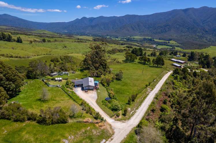 220 Quartz Range Road Bainham_18