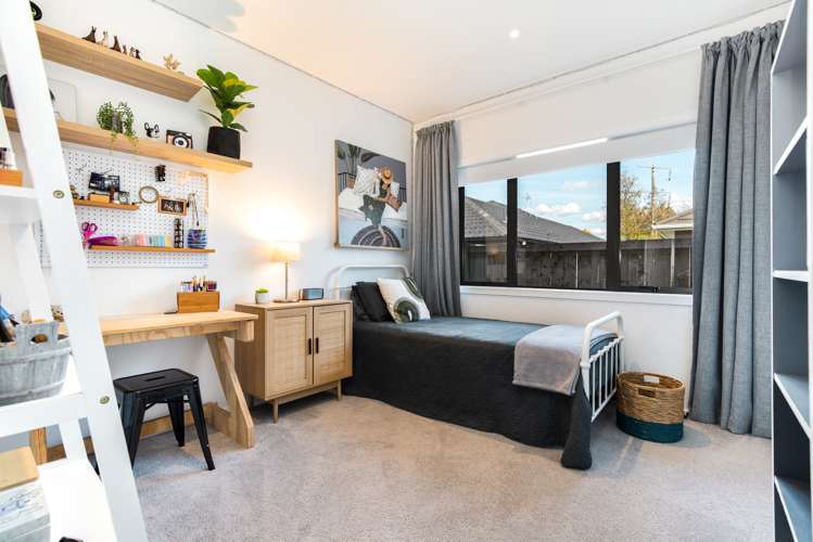 21 Teatree Close Huntington_13