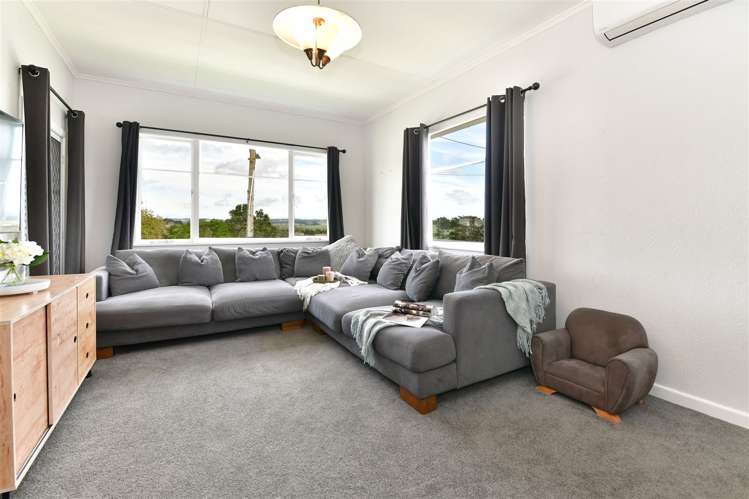 36 Karaka Street Helensville_23