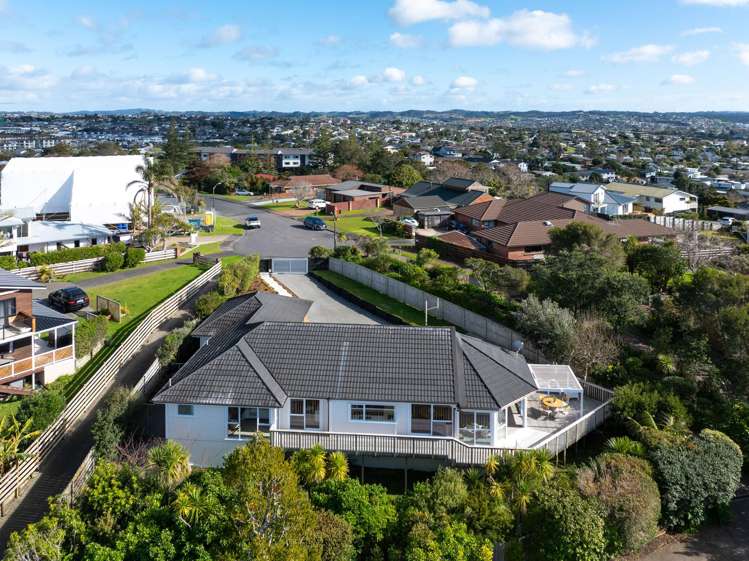 70 Bay Vista Drive Red Beach_34