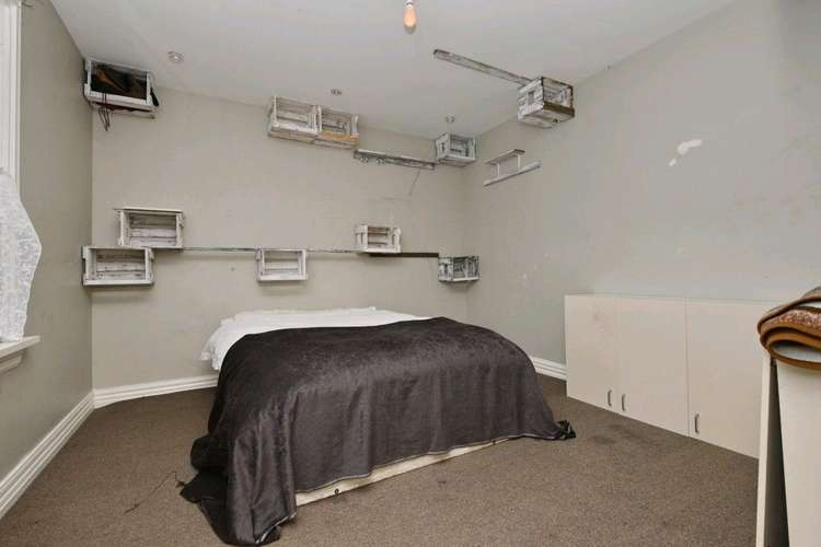 152 Main Street Oxford_11