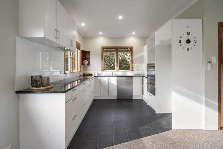 3 George Street Ohingaiti_1