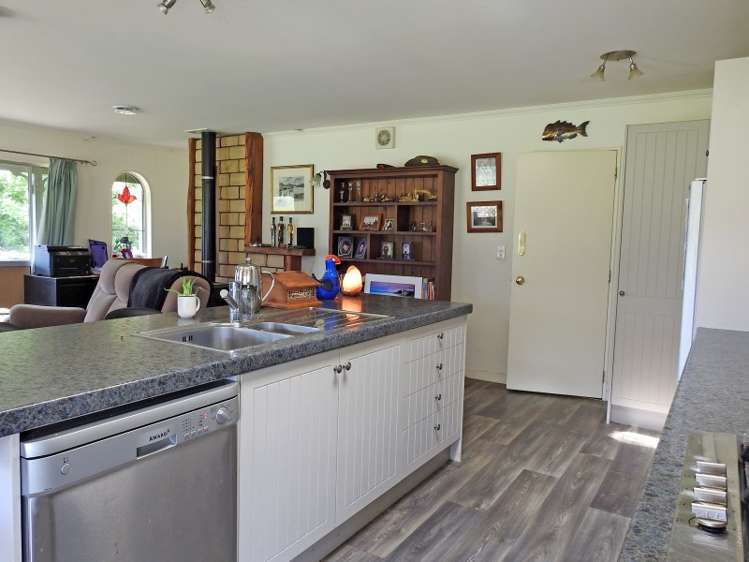 38 Slippery Road Tapawera_12