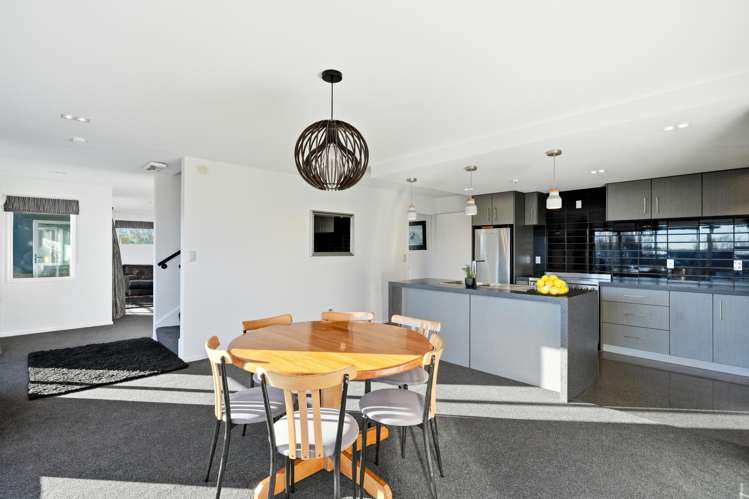 142 Cavendish Road Casebrook_2