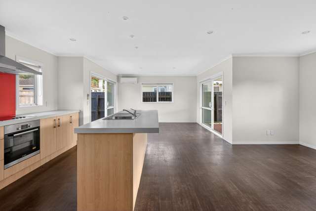 8 Davies Street Tawa_2