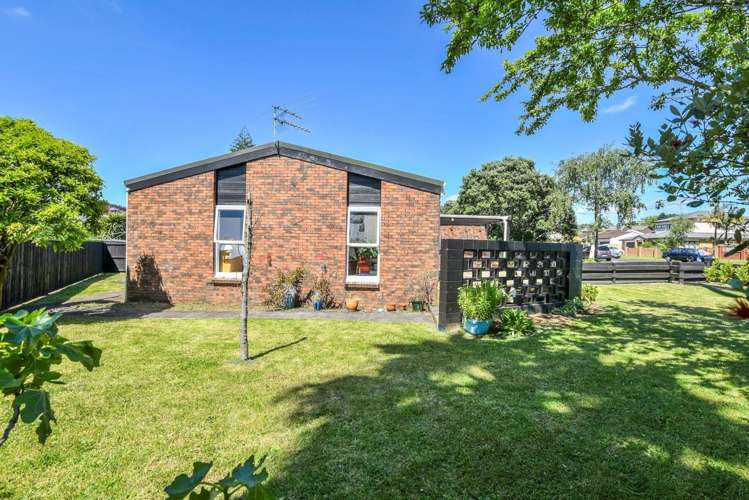 26a Riverview Road Panmure_11