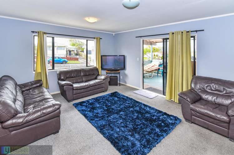 48 Maplesden Drive Clendon Park_2