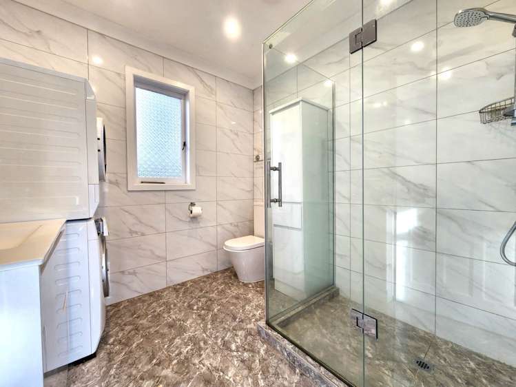 1/4 Kaurilands Road Titirangi_7