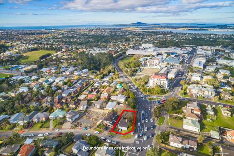 1/113 Mokoia Road Birkenhead_5