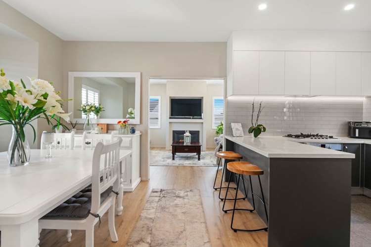 8 Hatfield Place Albany Heights_2