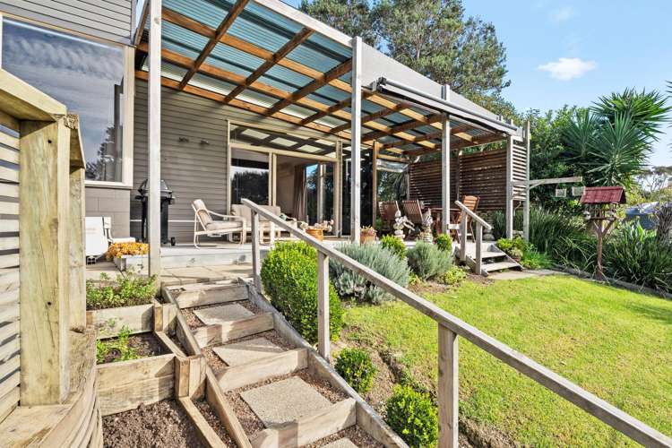 49 Pacific Parade Surfdale_11