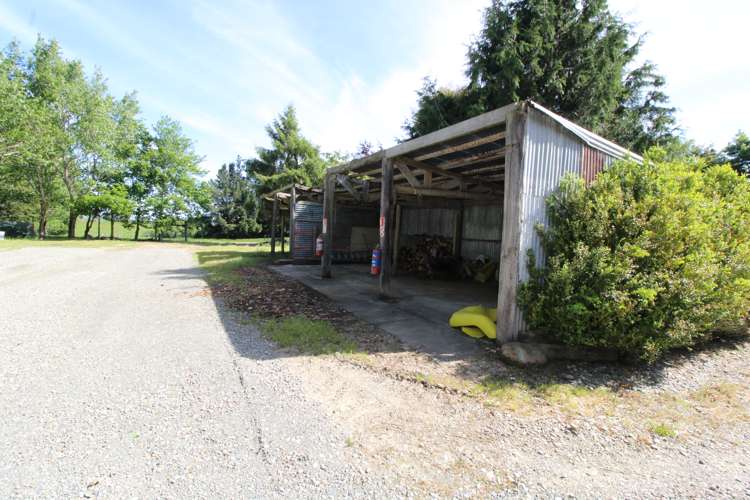 202 Mako Road Winton Surrounds_17
