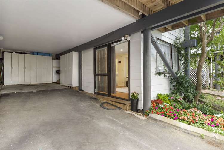 2/1 Mulberry Place Glenfield_21