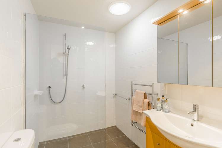 31/4 Seaview Road Paraparaumu Beach_14