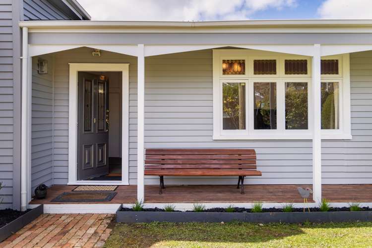 85 Alberton Avenue Mount Albert_25