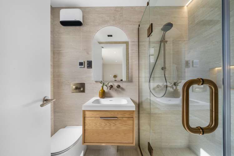 3A Eastcliffe Road Castor Bay_29
