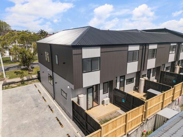 47D Puketea Street Blockhouse Bay_2