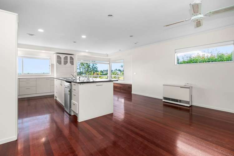 241c Royal Road Massey_2