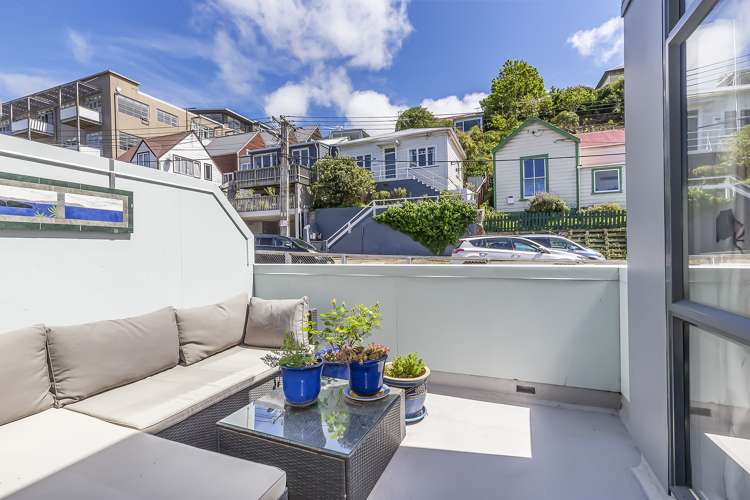 4/7 Hanson Street Mount Cook_4