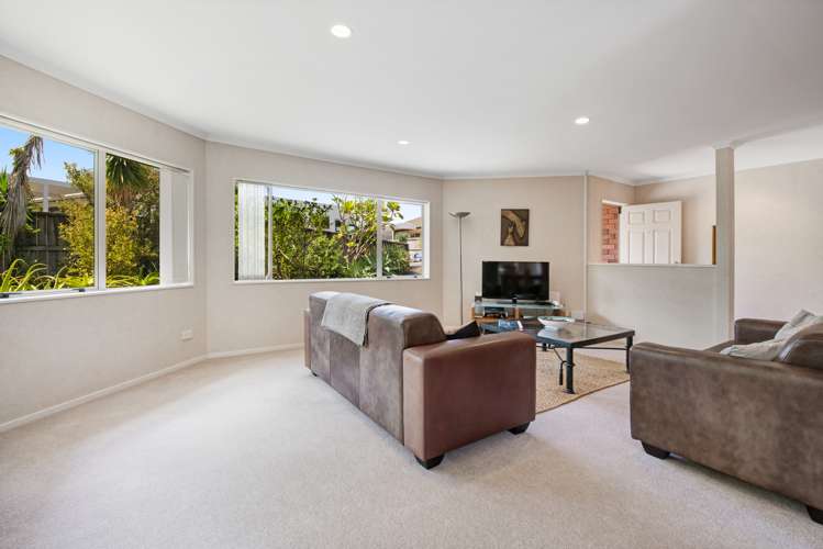 19 Grovenor Drive Orewa_23