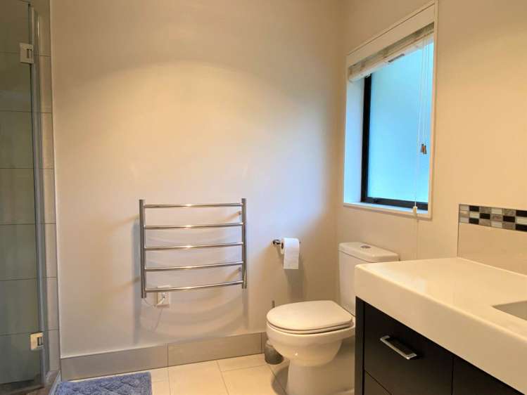 43 Caversham Drive Torbay_8