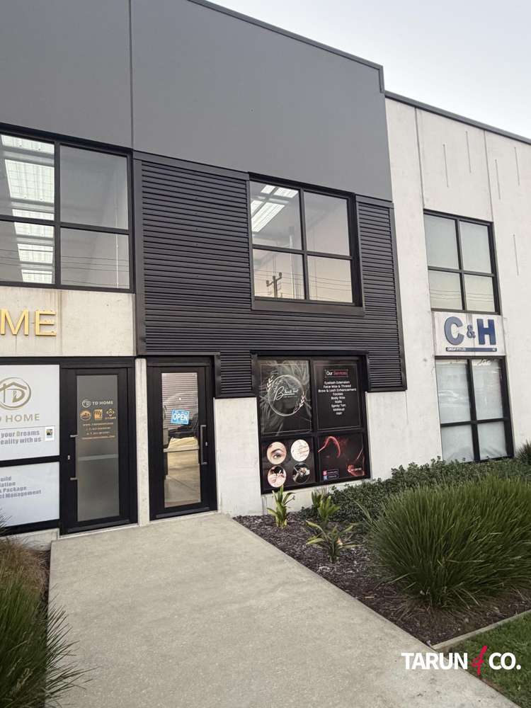 2/90 Hobsonville Road Hobsonville_12