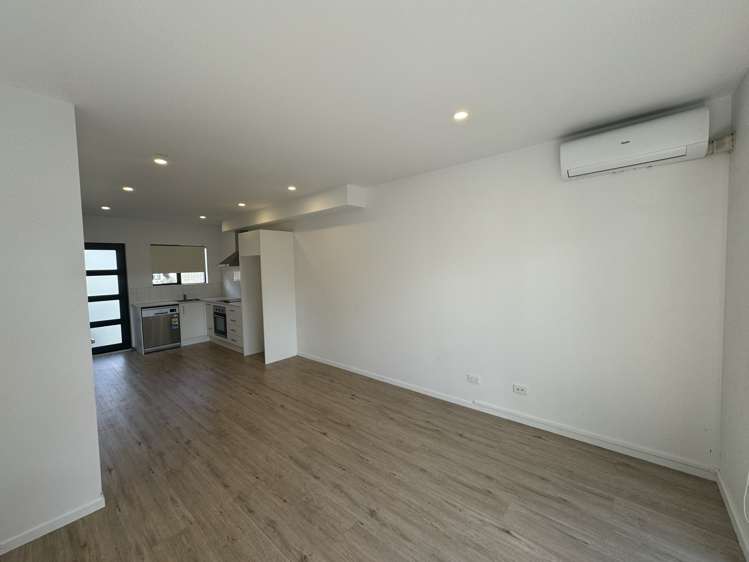 13 Eileen Newey Place Henderson_3