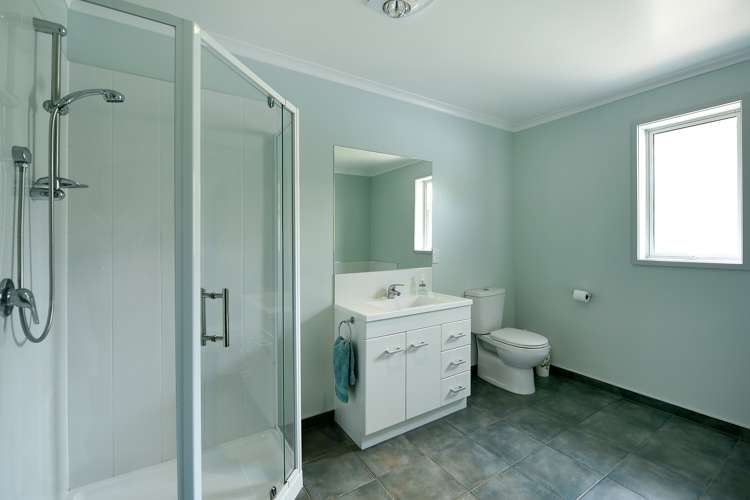 58 Ngawhatu Road Stoke_13