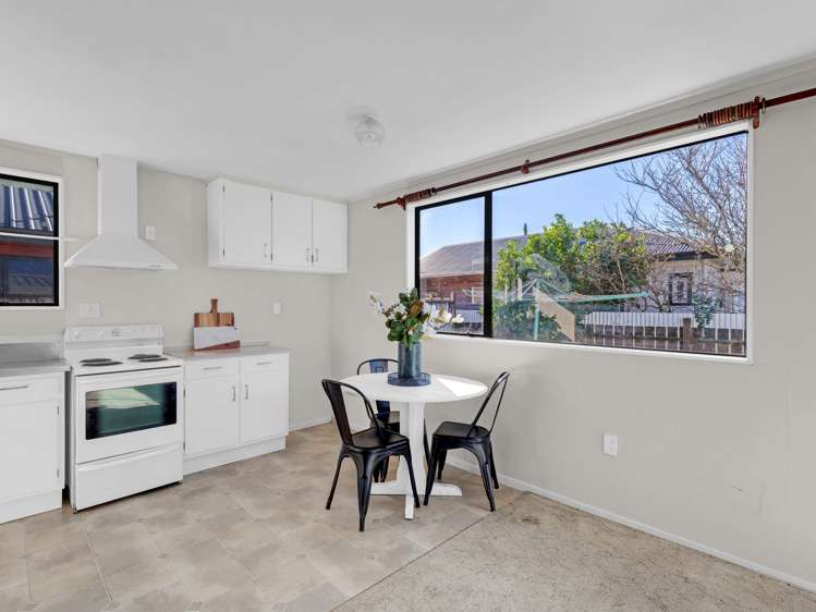 12B David Street_4