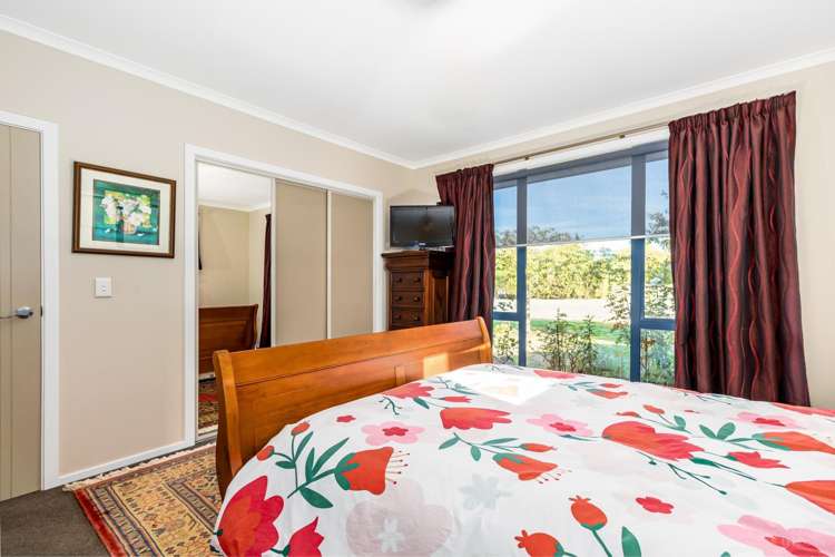 1 Eric Batchelor Place Waimate_13