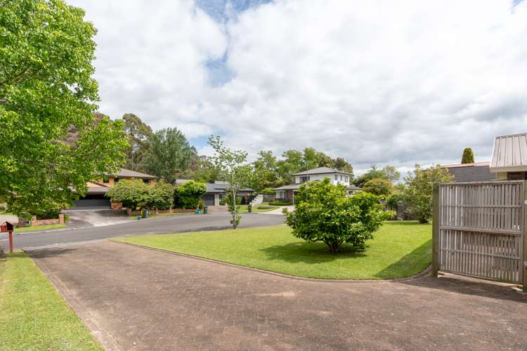 16 Oregon Crescent Glenview_7