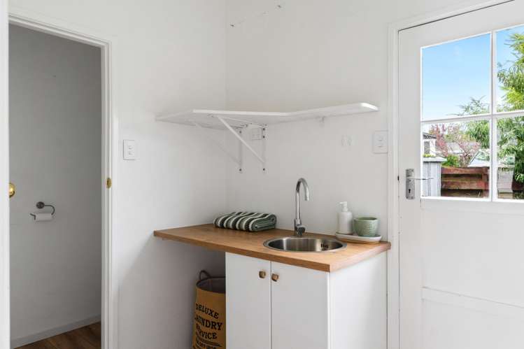 67 Iranui Road Inner Kaiti_13