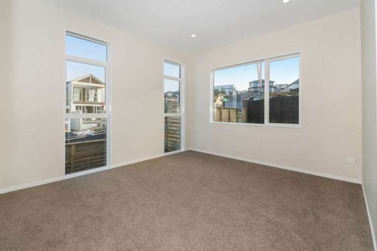 1 Sunview Street Silverdale_5