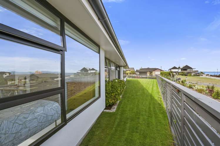 11 Loloma Way Wharewaka_25