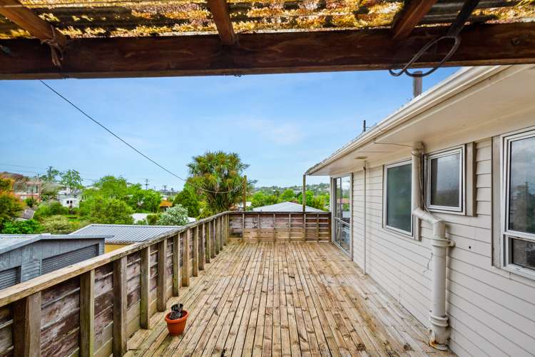 3 Nandana Drive Glen Eden_12