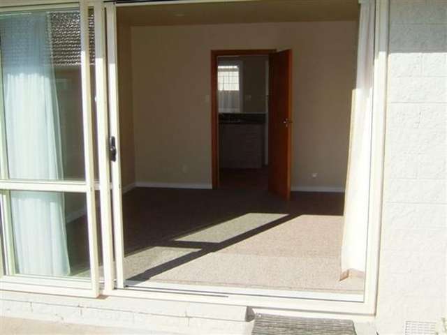 f2/136 Fizgerald Avenue Linwood_1