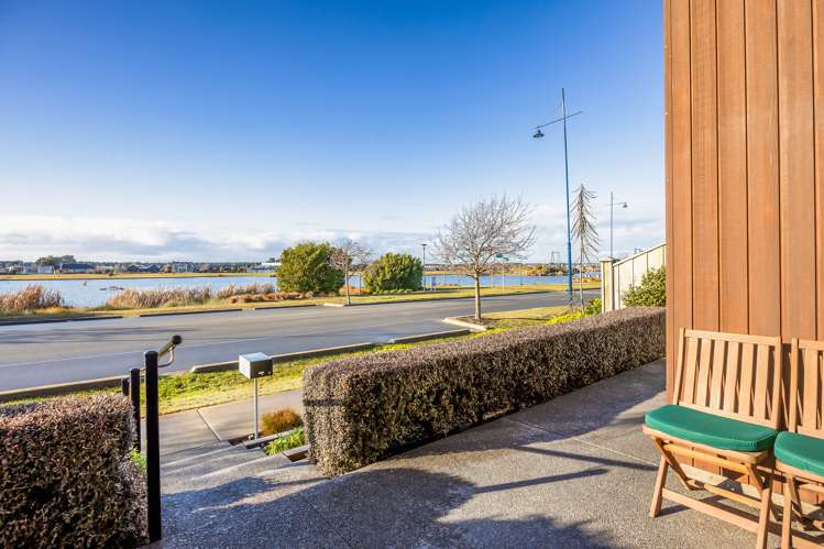 23b Lakeside Drive_0
